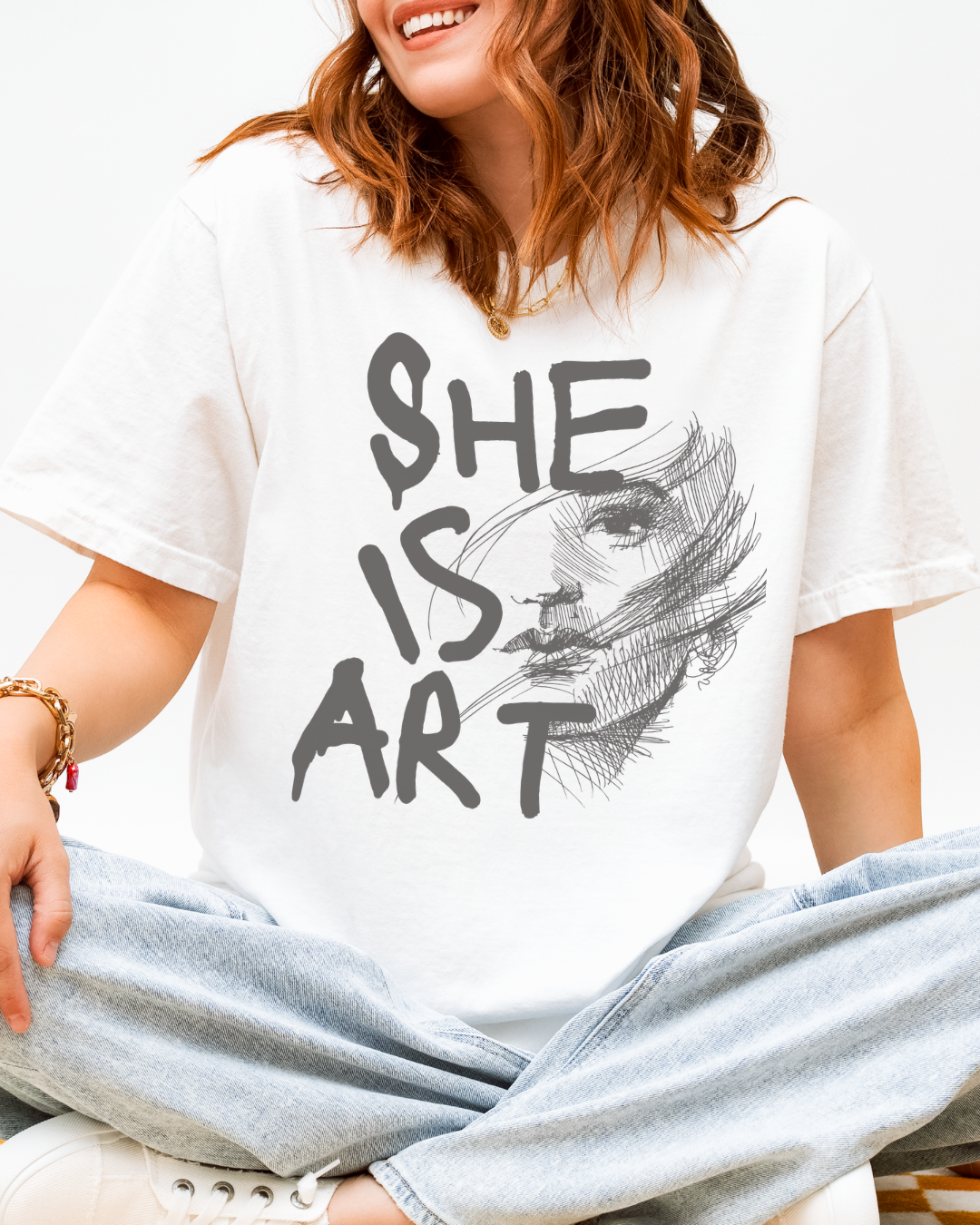 She Is Art | Tee