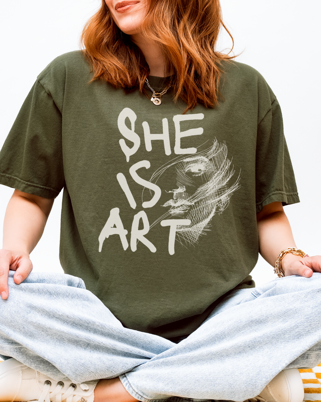 She Is Art | Tee