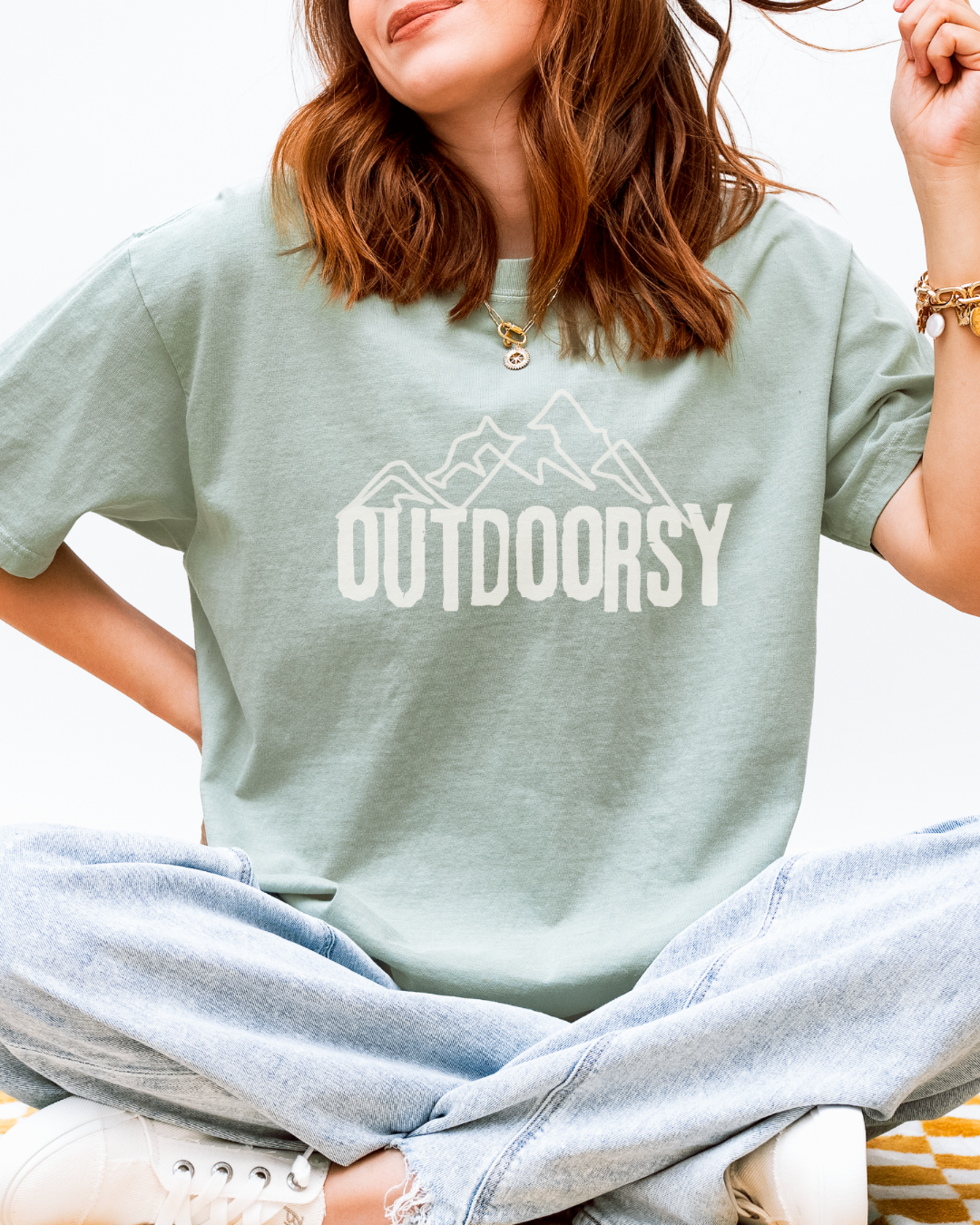 Outdoorsy | Tee