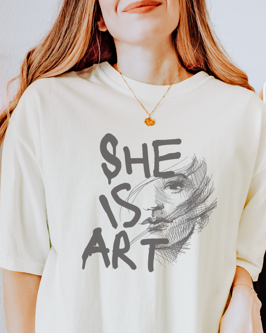 She Is Art | Tee