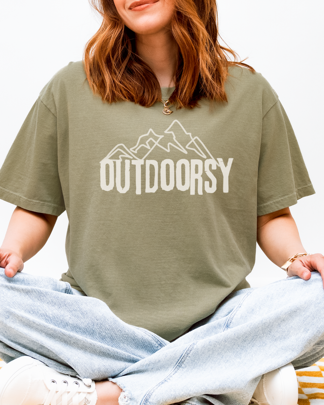 Outdoorsy | Tee